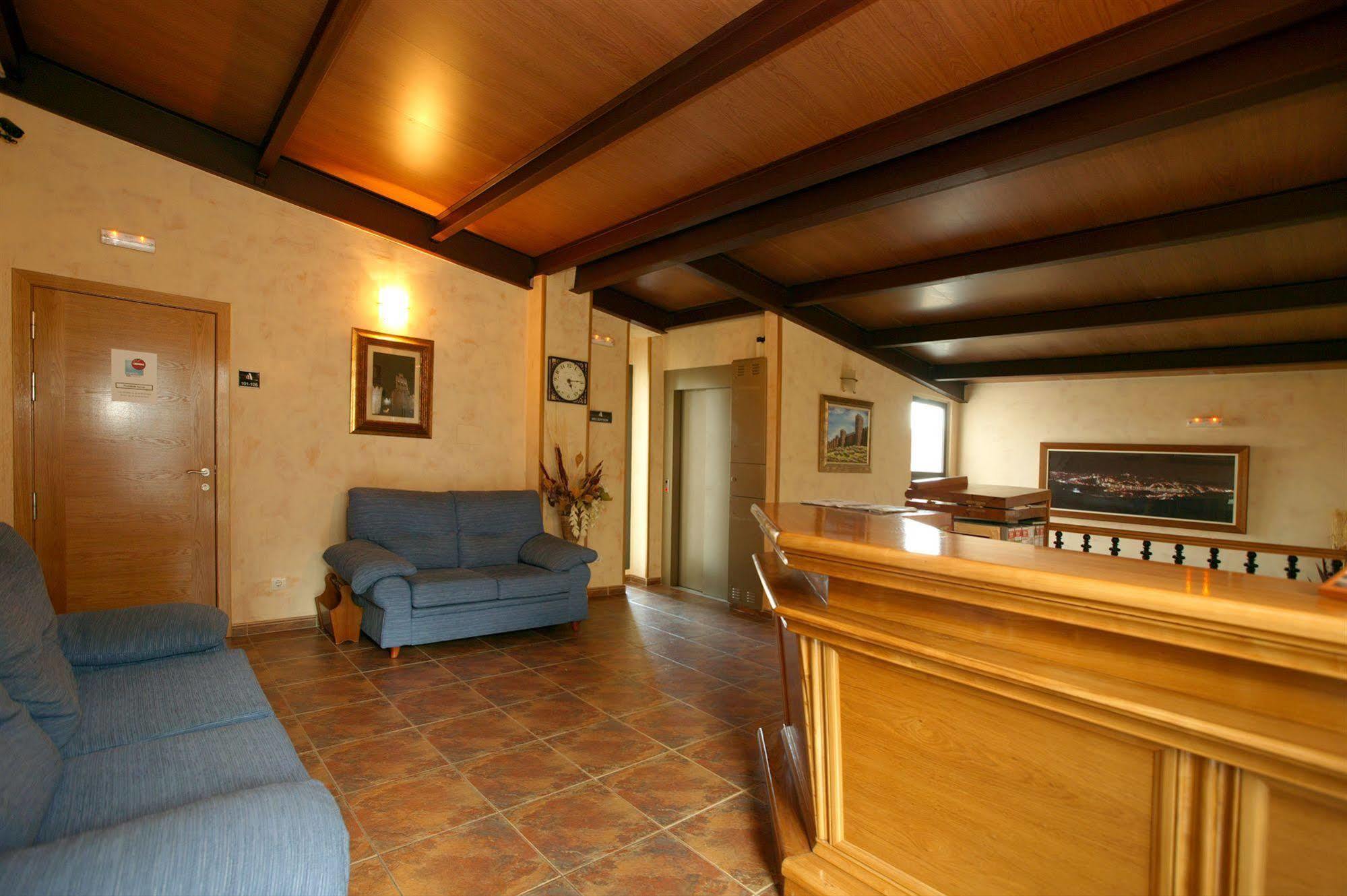 Hotel Las Murallas Avila Bagian luar foto